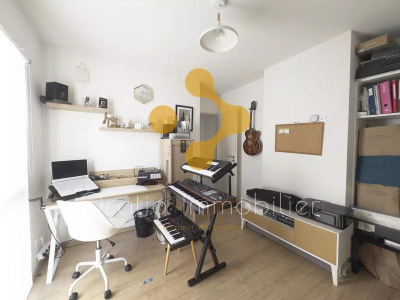 Maison - 104 m² - 5 pièces