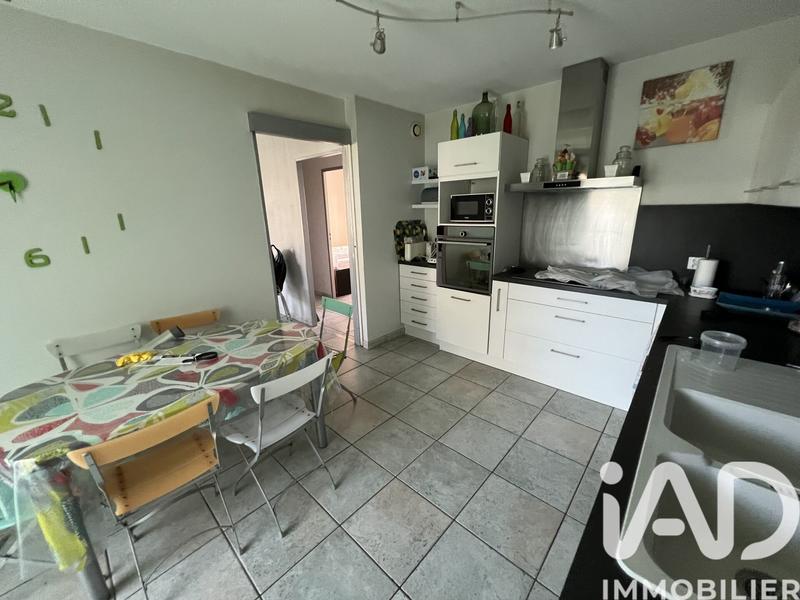 Maison - 110 m² - 5 pièces