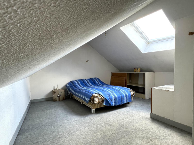 Maison - 83 m² - 5 pièces