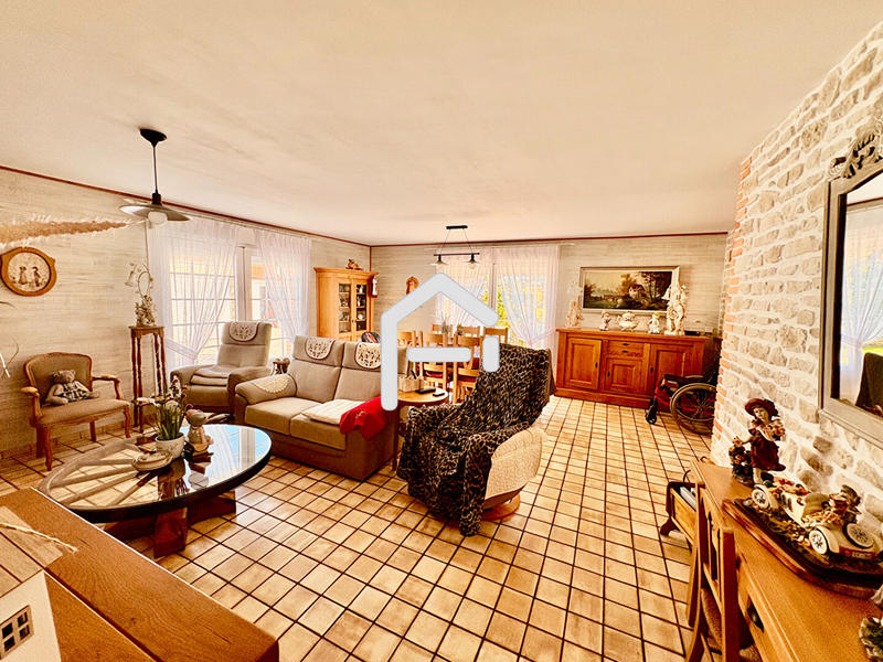 Maison - 123 m² - 4 pièces