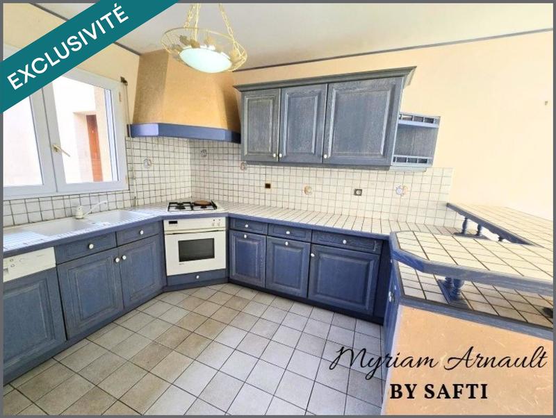 Maison - 230 m² - 7 pièces