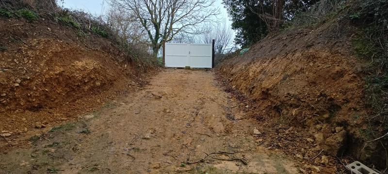 Terrain constructible - 1 500 m²