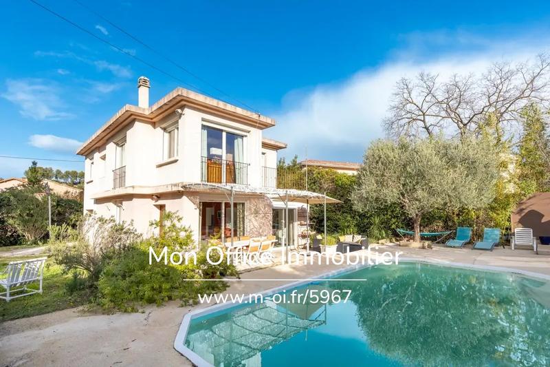 Maison - 120 m² - 5 pièces