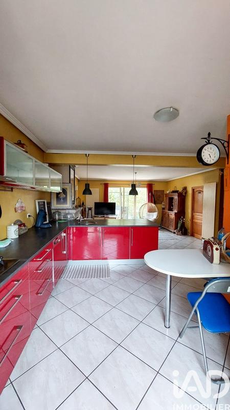 Maison - 150 m² - 8 pièces