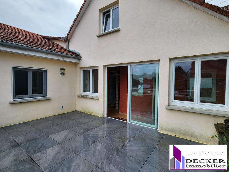 Maison - 137 m² - 5 pièces