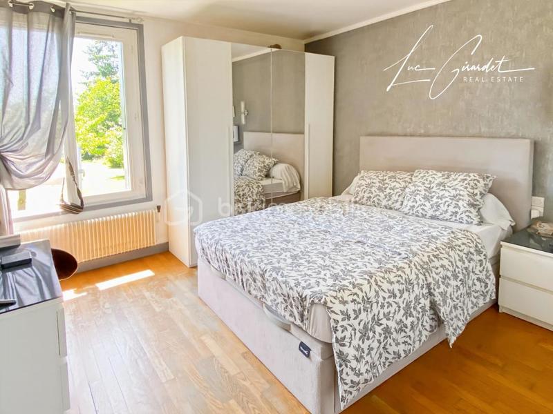 Maison - 176 m² - 6 pièces