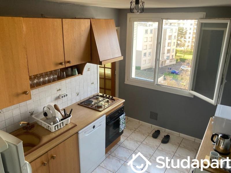 Chambre - 12 m² - 1 pièce