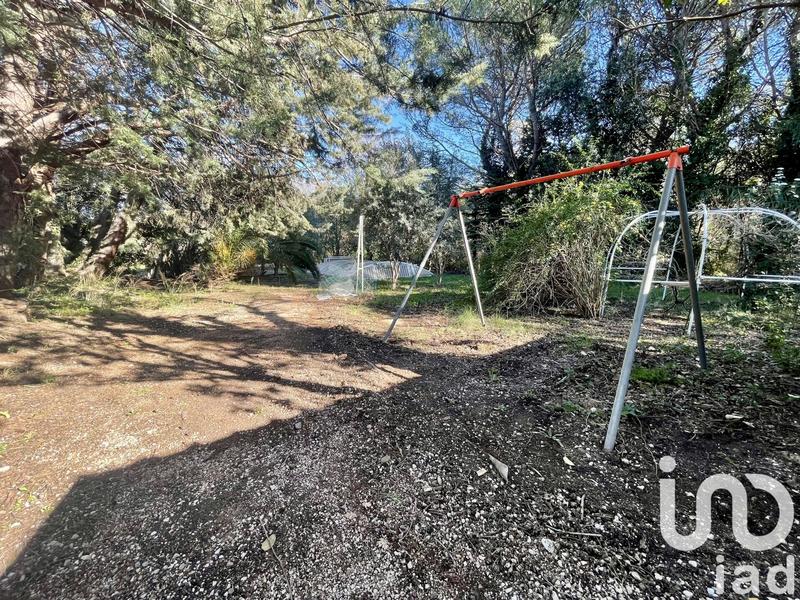 Maison - 180 m² - 9 pièces