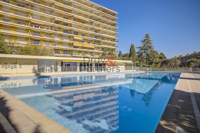 Appartement - 62 m² - 2 pièces