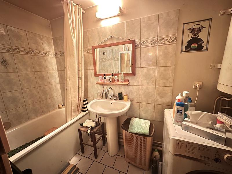 Appartement - 60 m² - 2 pièces