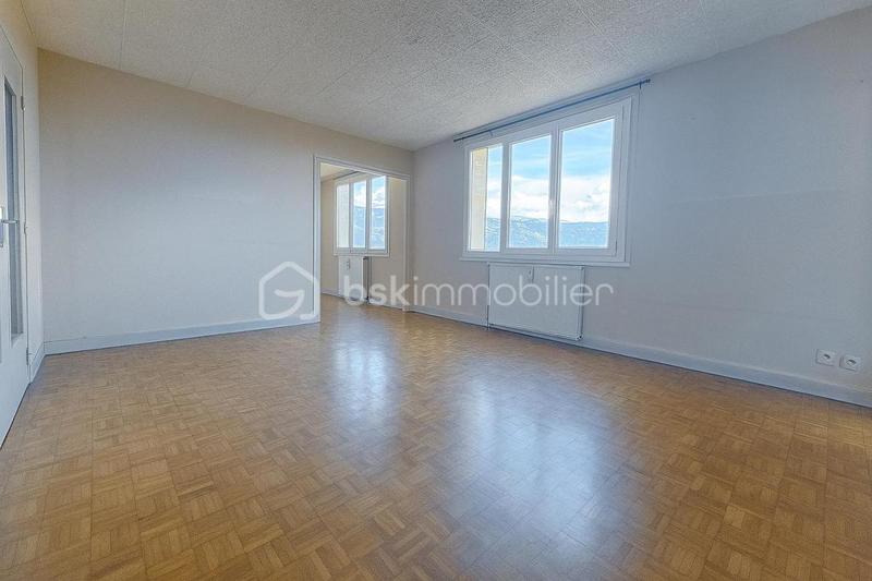 Appartement - 72 m² - 4 pièces