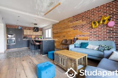 Chambre - 14 m² - 1 pièce