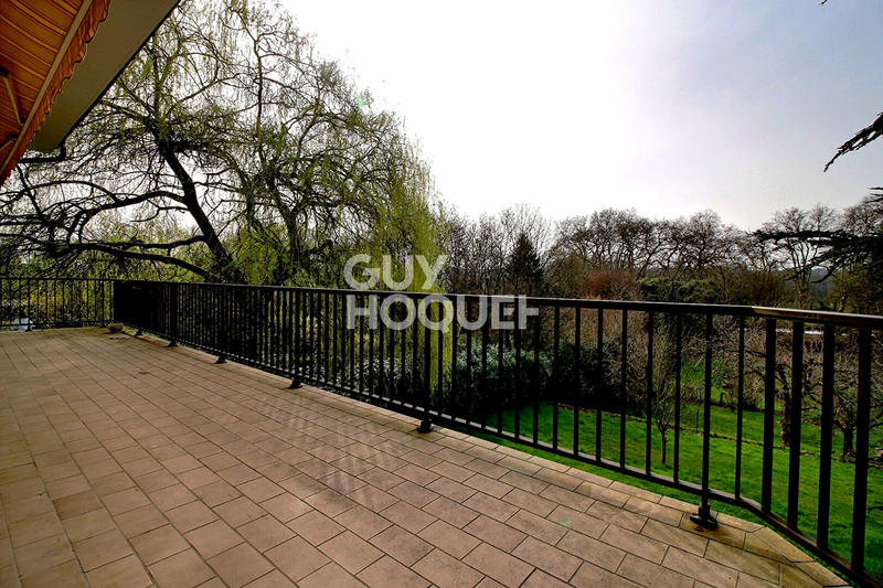 Maison - 143 m² - 7 pièces