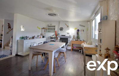 Maison - 140 m² - 6 pièces