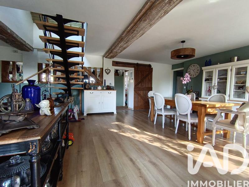 Maison - 150 m² - 4 pièces