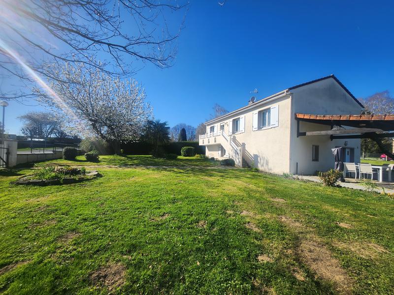 Maison - 135 m² - 6 pièces
