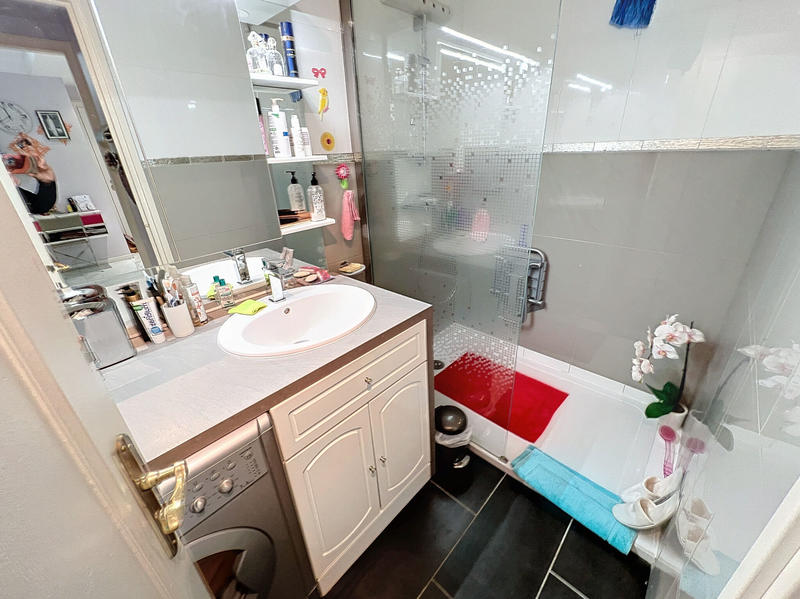 Appartement - 49 m² - 2 pièces