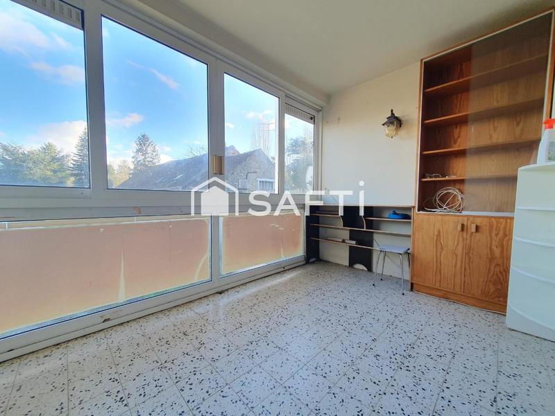 Maison - 202 m² - 9 pièces