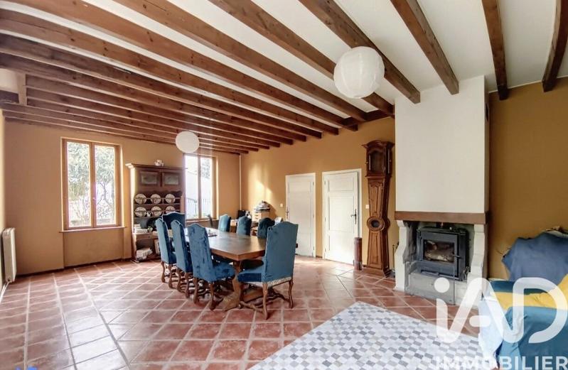 Maison - 284 m² - 6 pièces