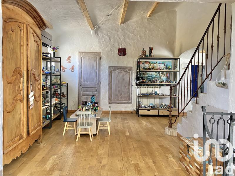 Maison - 288 m² - 6 pièces