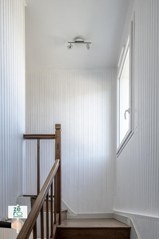 Maison - 187 m² - 7 pièces