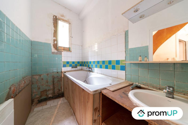 Maison - 190 m² - 9 pièces