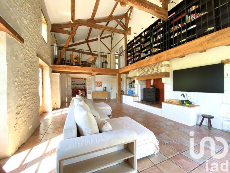 Maison - 680 m² - 28 pièces