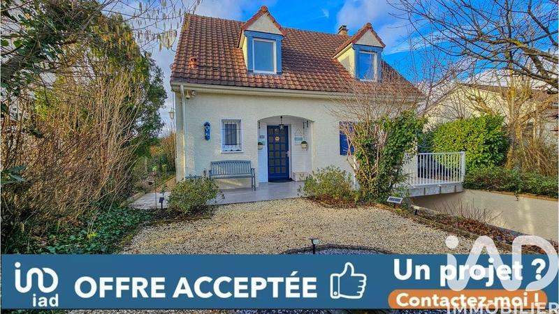 Maison - 90 m² - 5 pièces