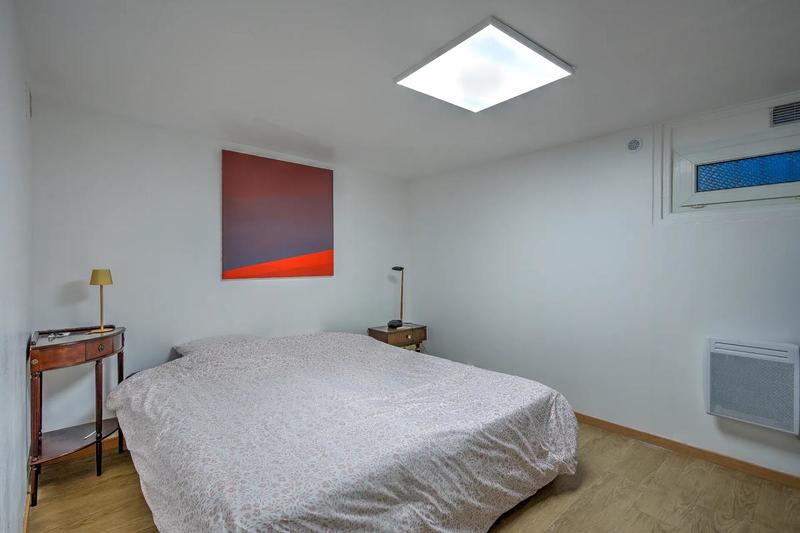 Maison - 285 m² - 10 pièces