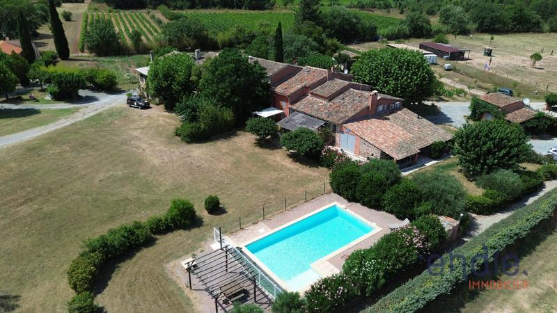 Maison - 350 m² - 14 pièces