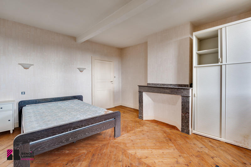 Maison - 197 m² - 7 pièces