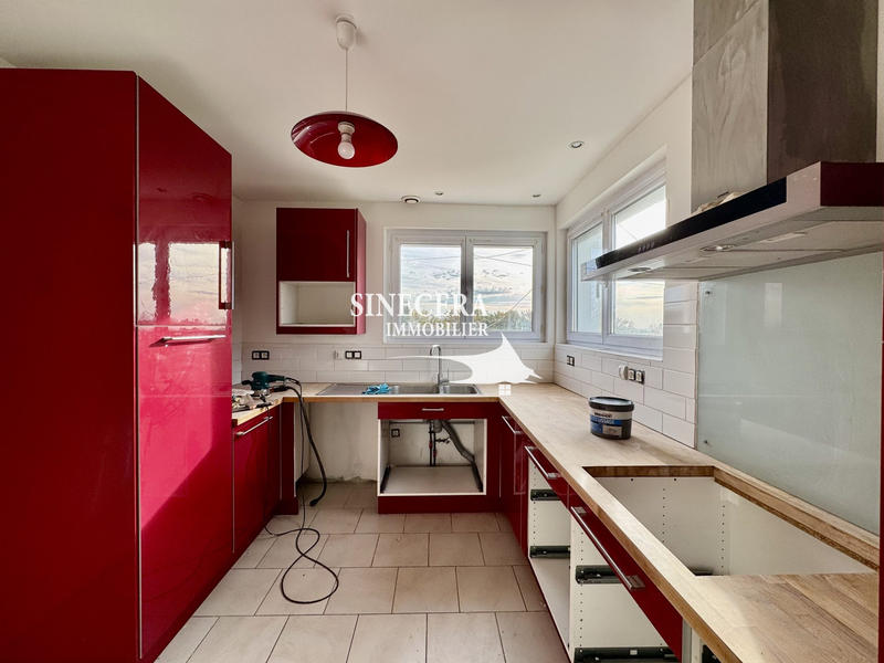 Maison - 100 m² - 5 pièces