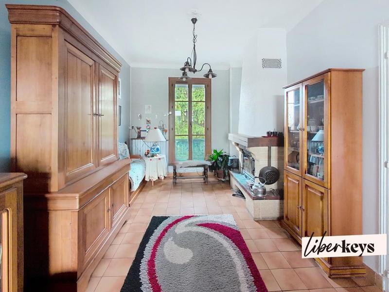 Maison - 144 m² - 6 pièces