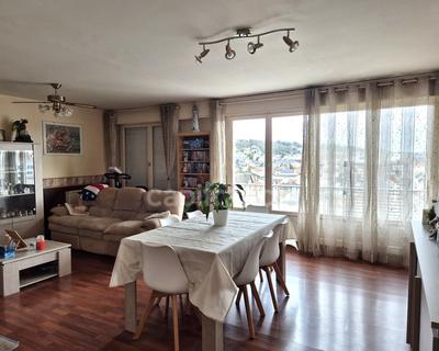 Appartement - 106 m² - 5 pièces