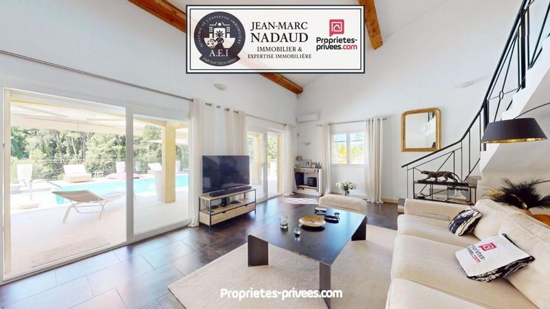 Maison - 140 m² - 5 pièces