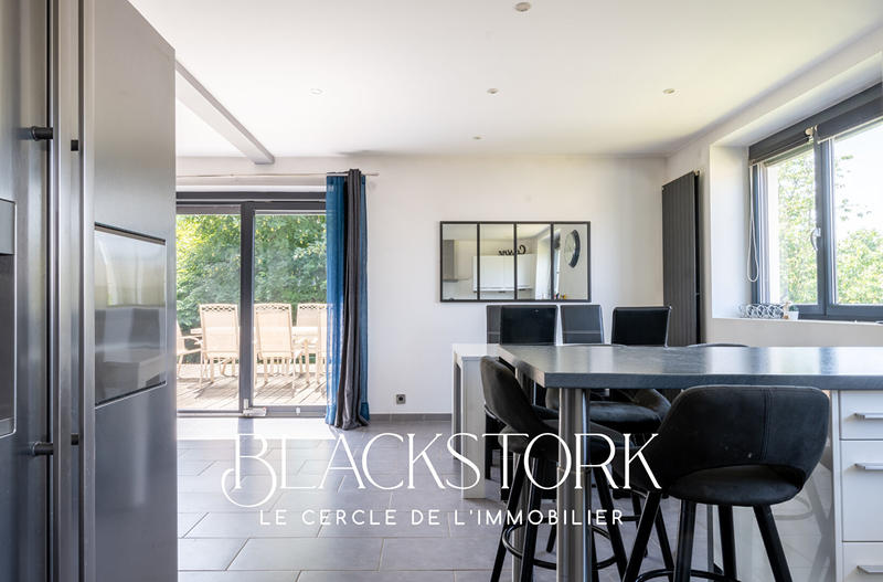 Maison - 150 m² - 6 pièces