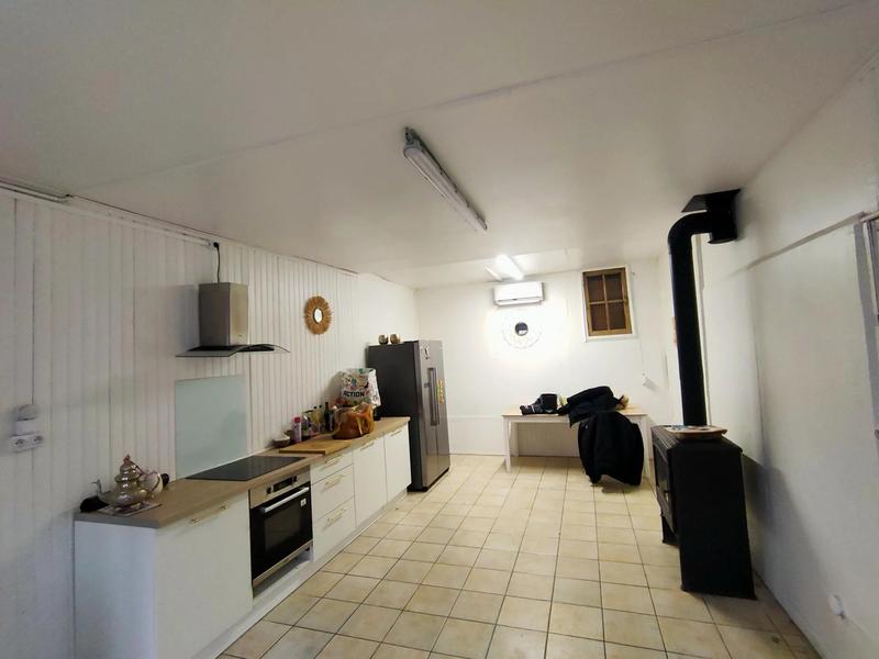 Maison - 204 m² - 6 pièces