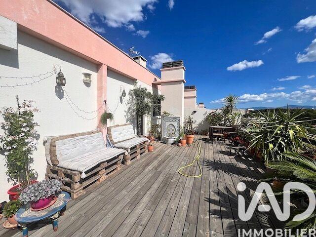 Appartement - 64 m² - 2 pièces