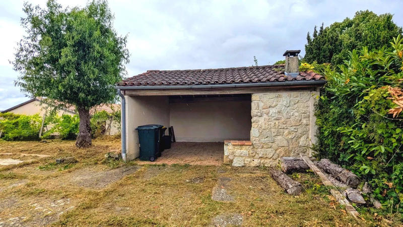 Maison - 102 m² - 4 pièces