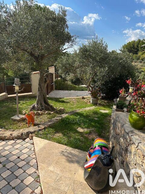 Maison - 122 m² - 5 pièces