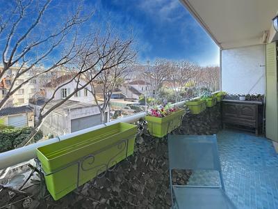 Appartement - 45 m² - 3 pièces