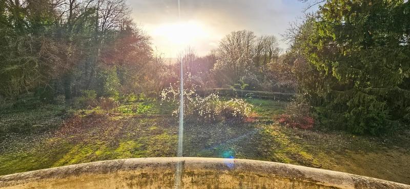 Maison - 220 m² - 9 pièces