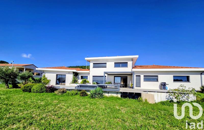 Maison - 148 m² - 5 pièces