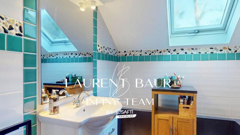 Maison - 170 m² - 7 pièces