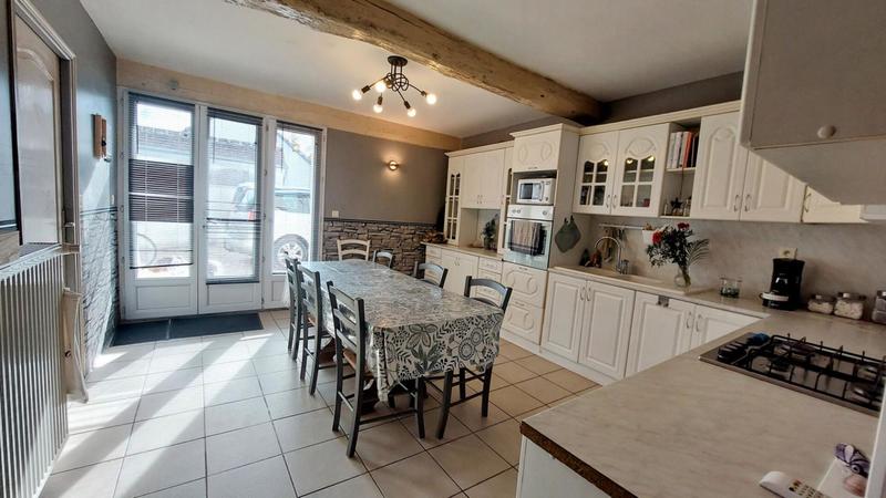 Maison - 147 m² - 5 pièces