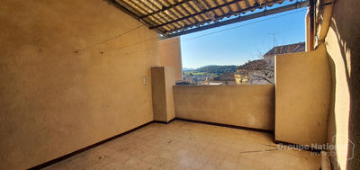 Maison - 94 m² - 5 pièces