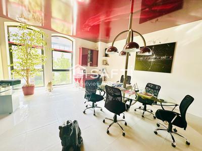 Bureau - 43 m² - 1 pièce