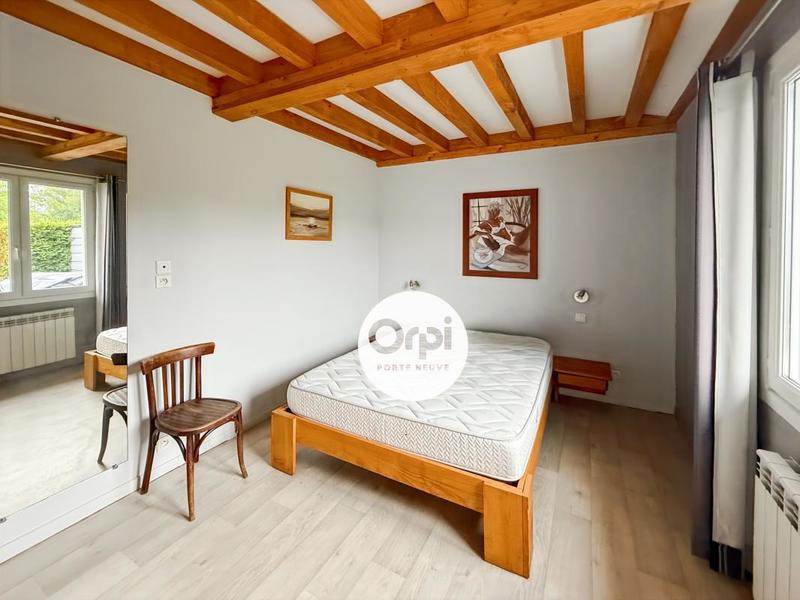 Maison - 106 m² - 4 pièces