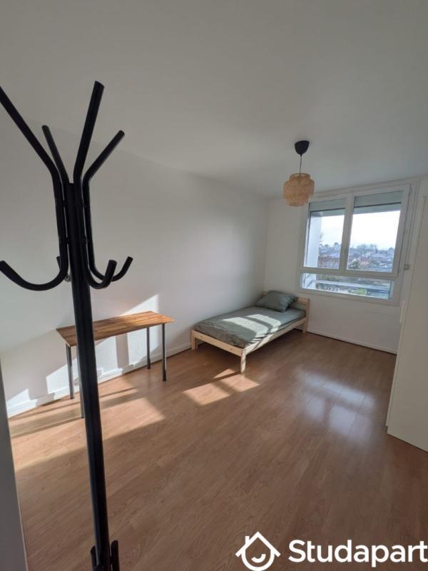 Chambre - 15 m² - 1 pièce