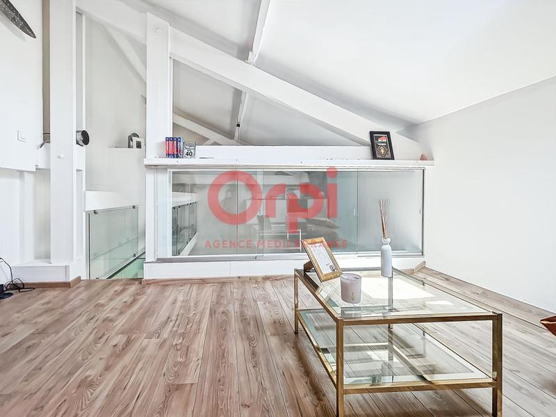 Appartement - 89 m² - 3 pièces